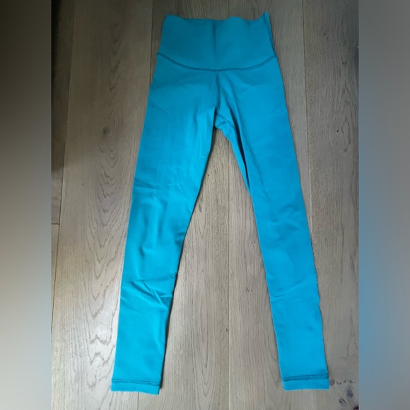 Atmosphere butter tna high rise legging size xs - Picture 2 of 4